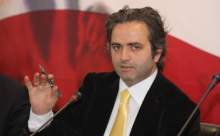 ''YANDAŞLAR'' YİYECEK KİMSE KALMAYINCA BİRBİRLERİNİ YEMEYE BAŞLADI