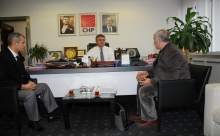 ''SENDİKALAR TÜRKİYE'DE BÖLÜNEREK GÜÇ KAYBEDİYOR''