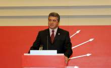 ''TÜRKİYE'DE 300 BİN POLİS 570 İŞ MÜFETTİŞİ VAR''
