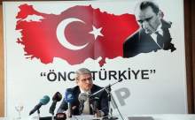 ''SURİYELİLER KONUSUNDA KARAR MİLLETİN BUYRUN REFERANDUMA''