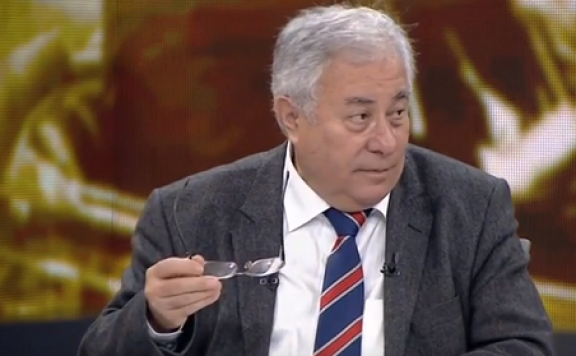 TÜRK VE TÜRKÇE
