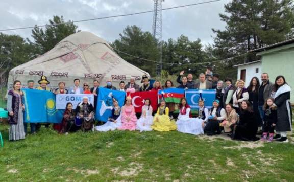 TÜRK DÜNYASI'NIN BAYRAMI NEVRUZ ANTALYA'DA  KUTLANDI